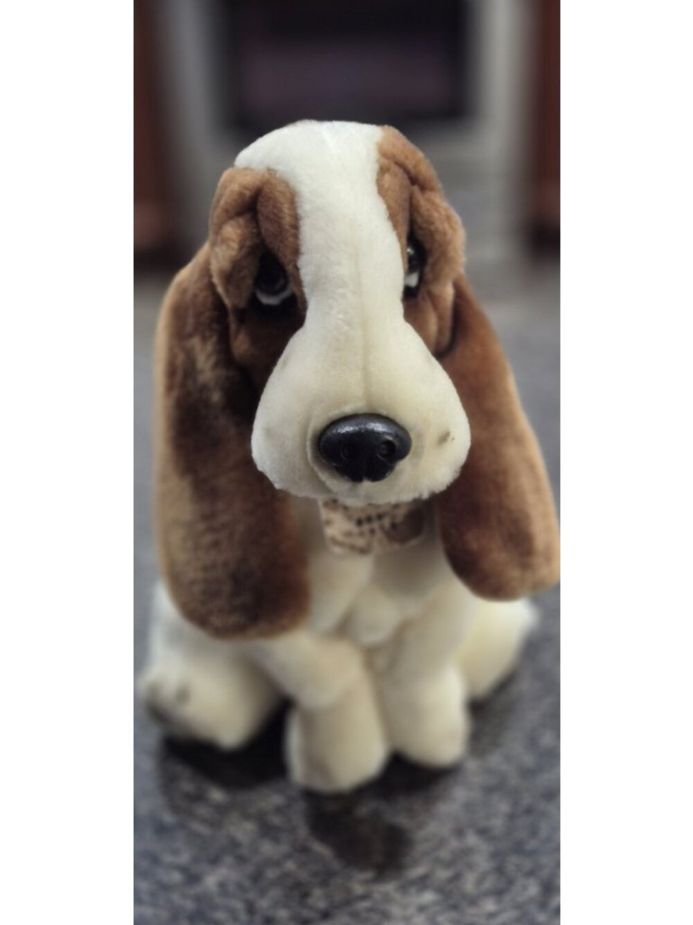 Vintage 80's Hush Puppies Basset Hound 10" Plush Dog  Stuffed Animal Toy